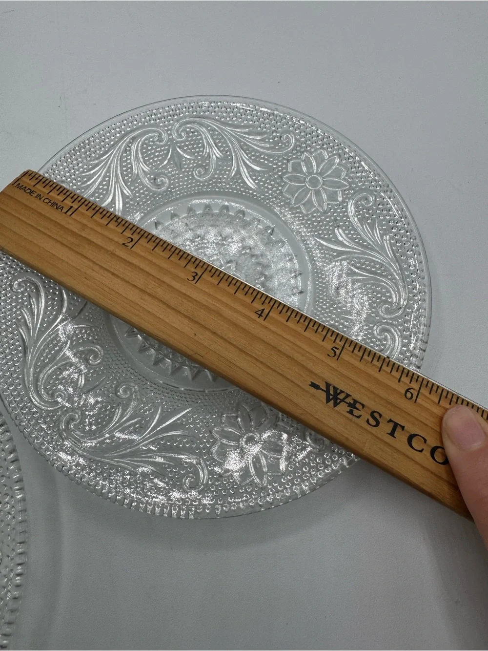 Anchor Hocking: SANDWICH CLEAR SAUCERS (SET OF 3)  - 6